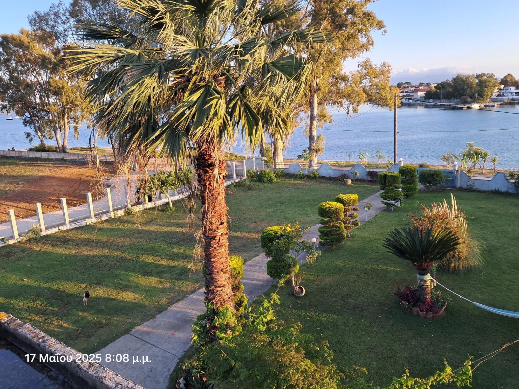 Top Floor On Villa, 3' From Center, By The Sea! Host Is Efi Kwsta Preveza Exterior foto